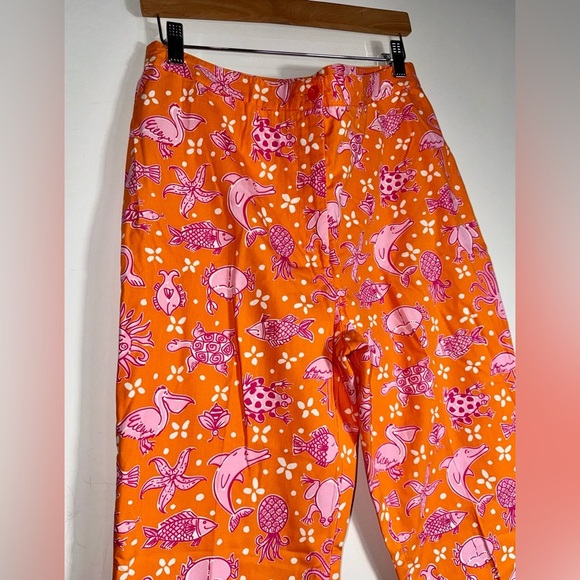 Lilly Pulitzer Orange Sea Animals Print Capri pants - Picture 4 of 8
